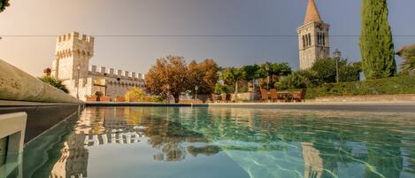 Seasonal outdoor pool