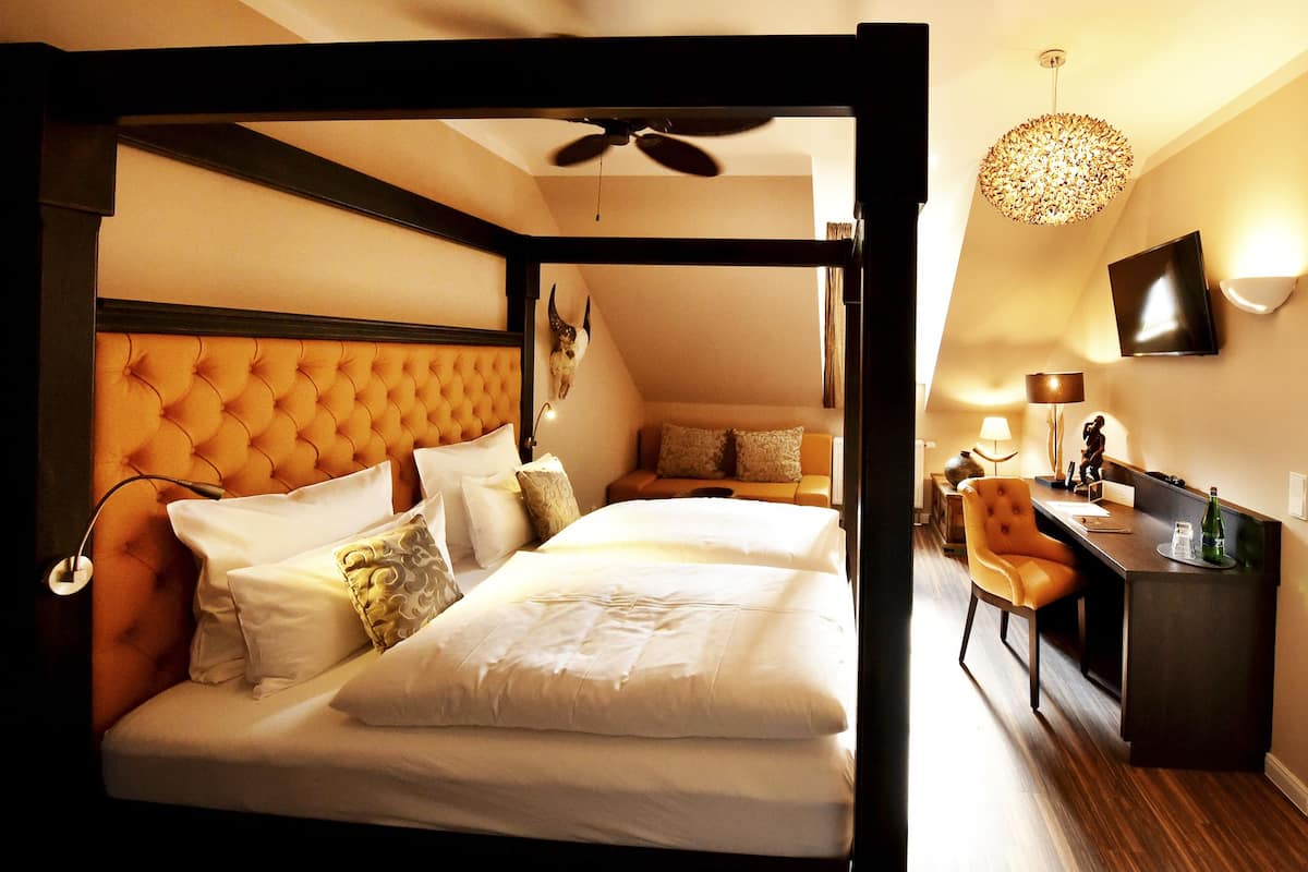 Deluxe-Doppelzimmer (Afrika) | Hochwertige Bettwaren, Zimmersafe, individuell dekoriert