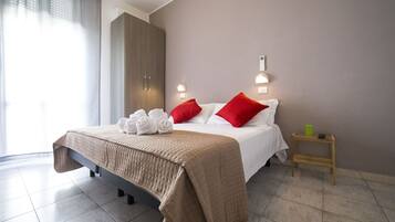 In-room safe, soundproofing, free WiFi