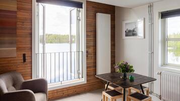 Suite monolocale Comfort, vista lago (Split Level with Stairs) | Soggiorno