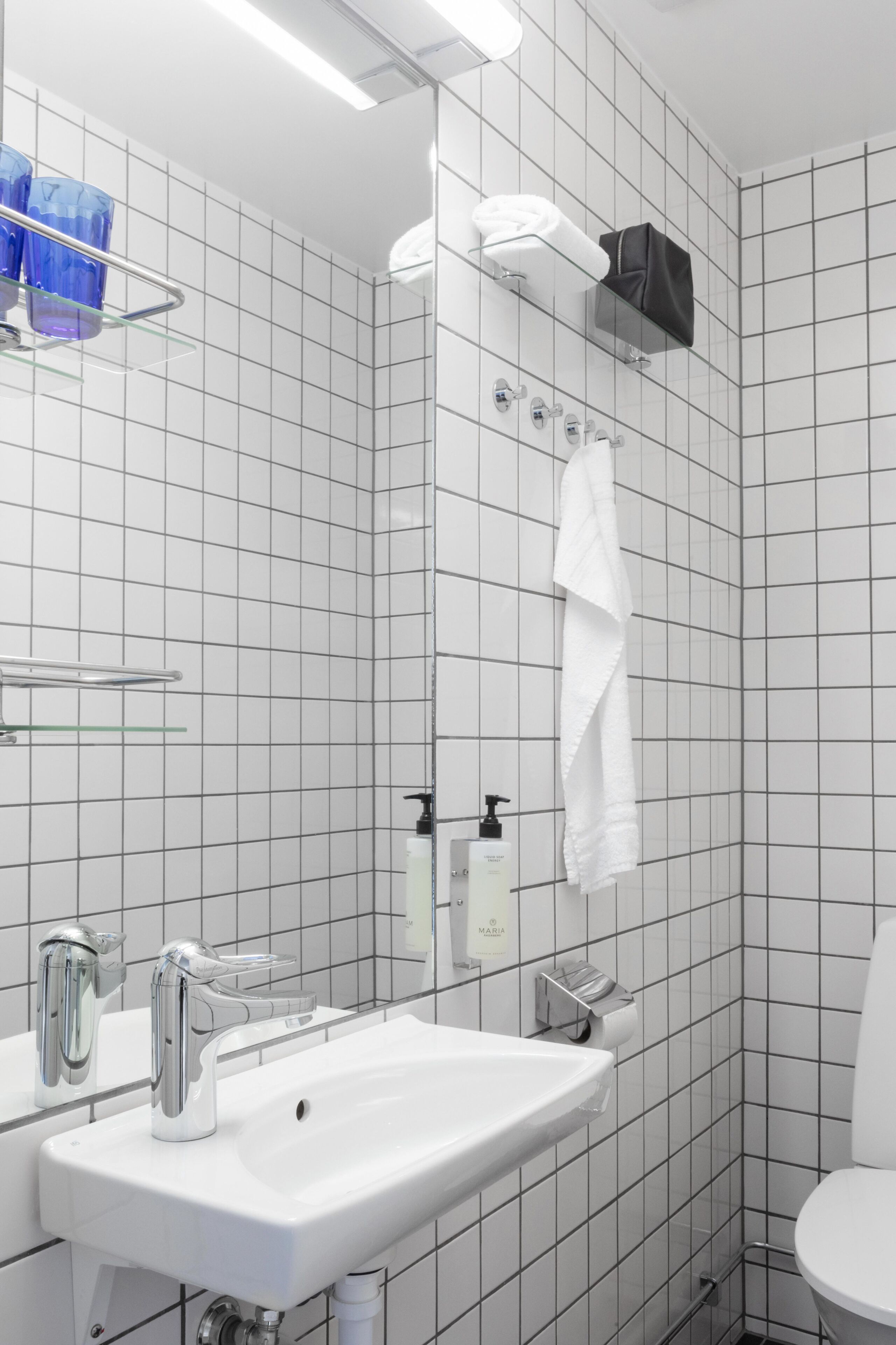 grand studio, 2 bedrooms, lake view (split level with stairs) | bathroom | shower, heated floors, towels