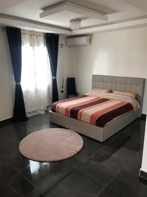 Interior detail - Casa Di Cloe (Dakar)