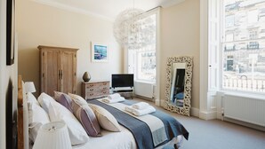 Apartment, 2 Bedrooms | 2 bedrooms, WiFi (free), bed sheets - Dean View at Great Stuart Street (Edinburgh)