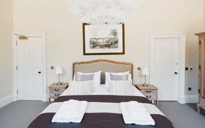 Apartment, 2 Bedrooms | 2 bedrooms, free WiFi, bed sheets - Dean View at Great Stuart Street (Edinburgh)
