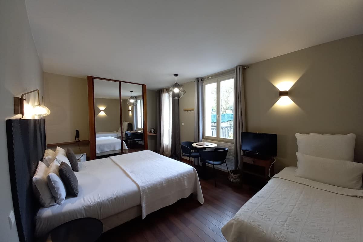 suite | 1 bedroom, premium bedding, blackout curtains, soundproofing