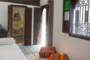 Dreibettzimmer | Zimmersafe, individuell dekoriert, individuell eingerichtet