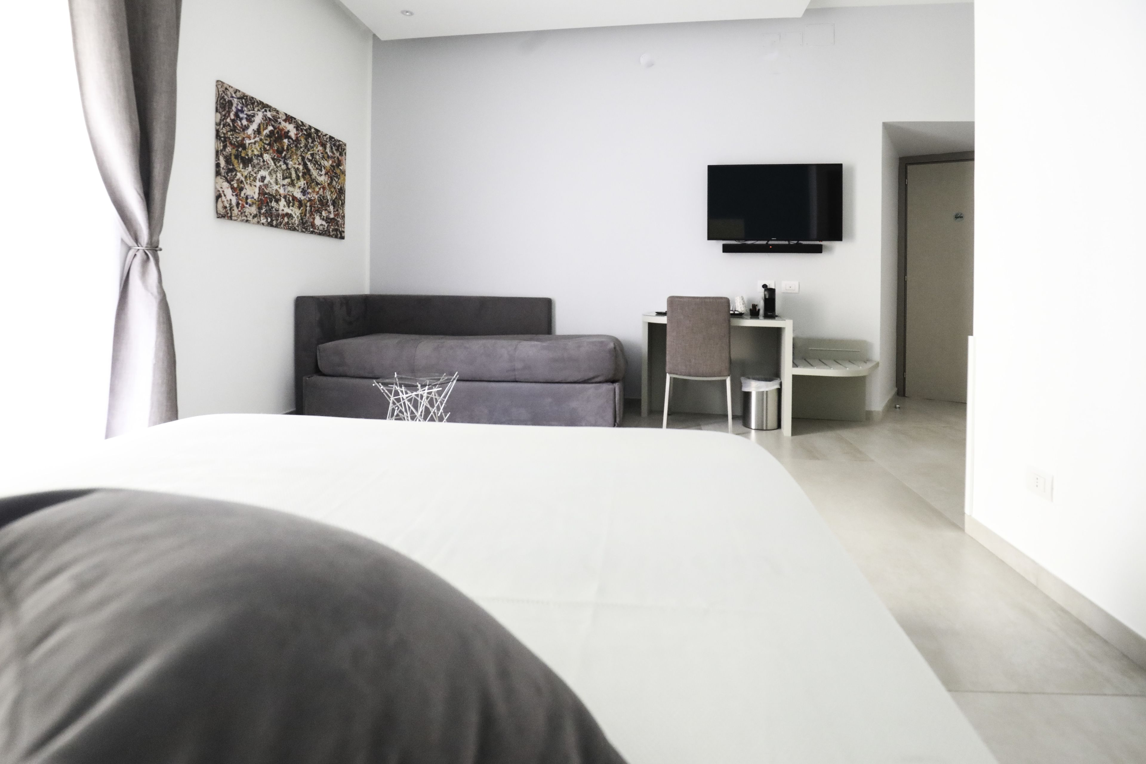 Photo - Toledo 16 Luxury Suites