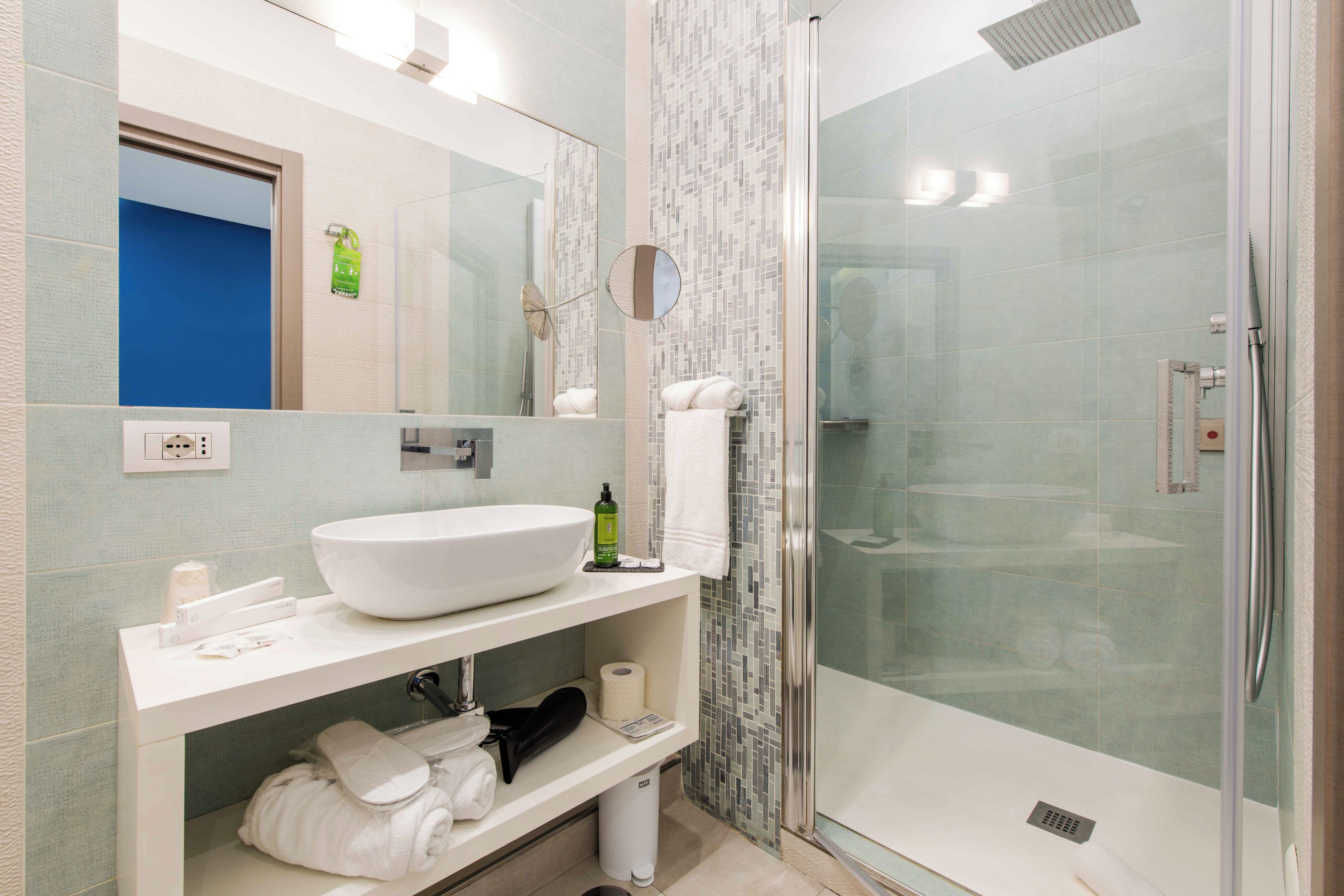 Photo - Toledo 16 Luxury Suites