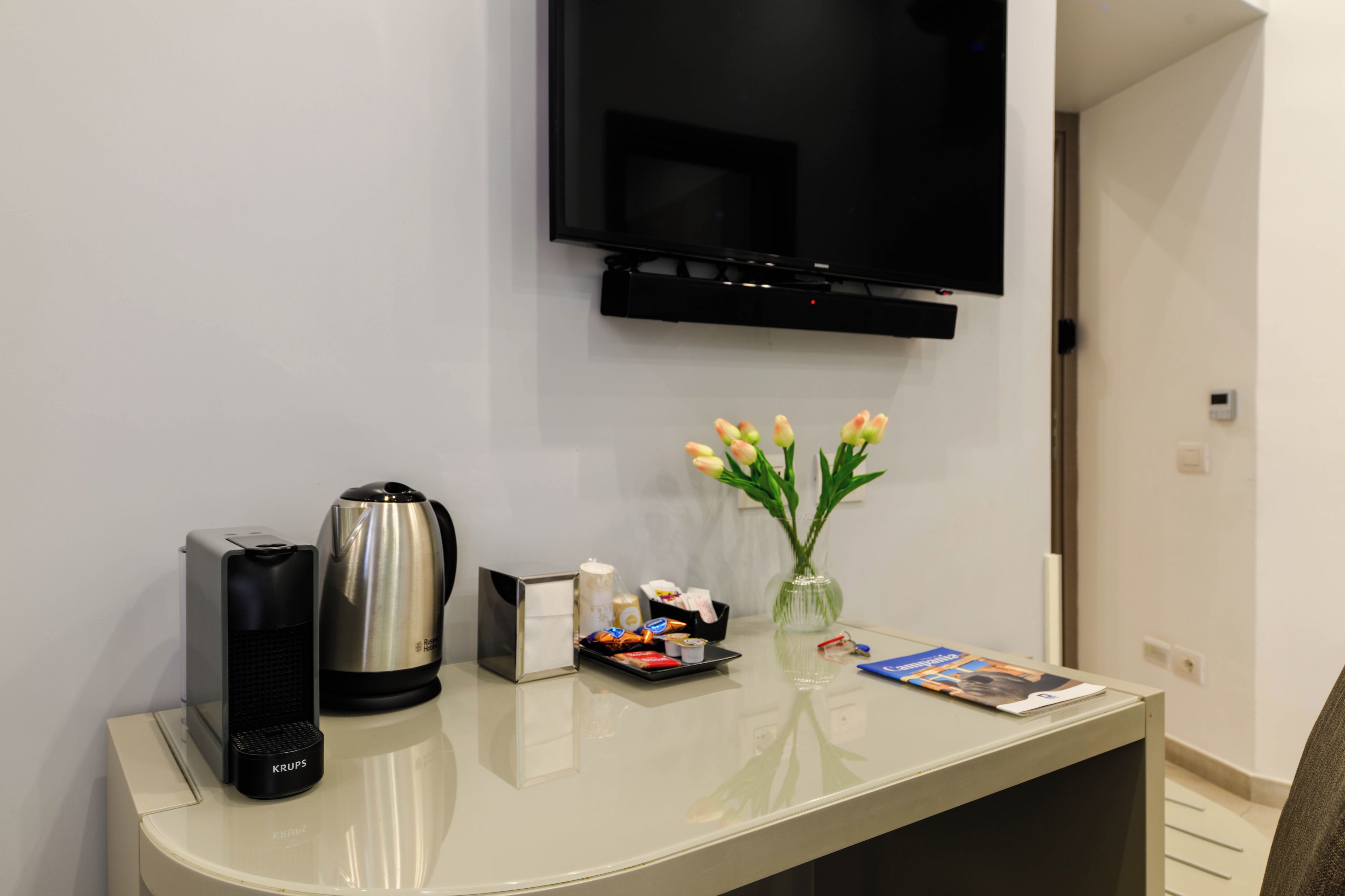 Photo - Toledo 16 Luxury Suites