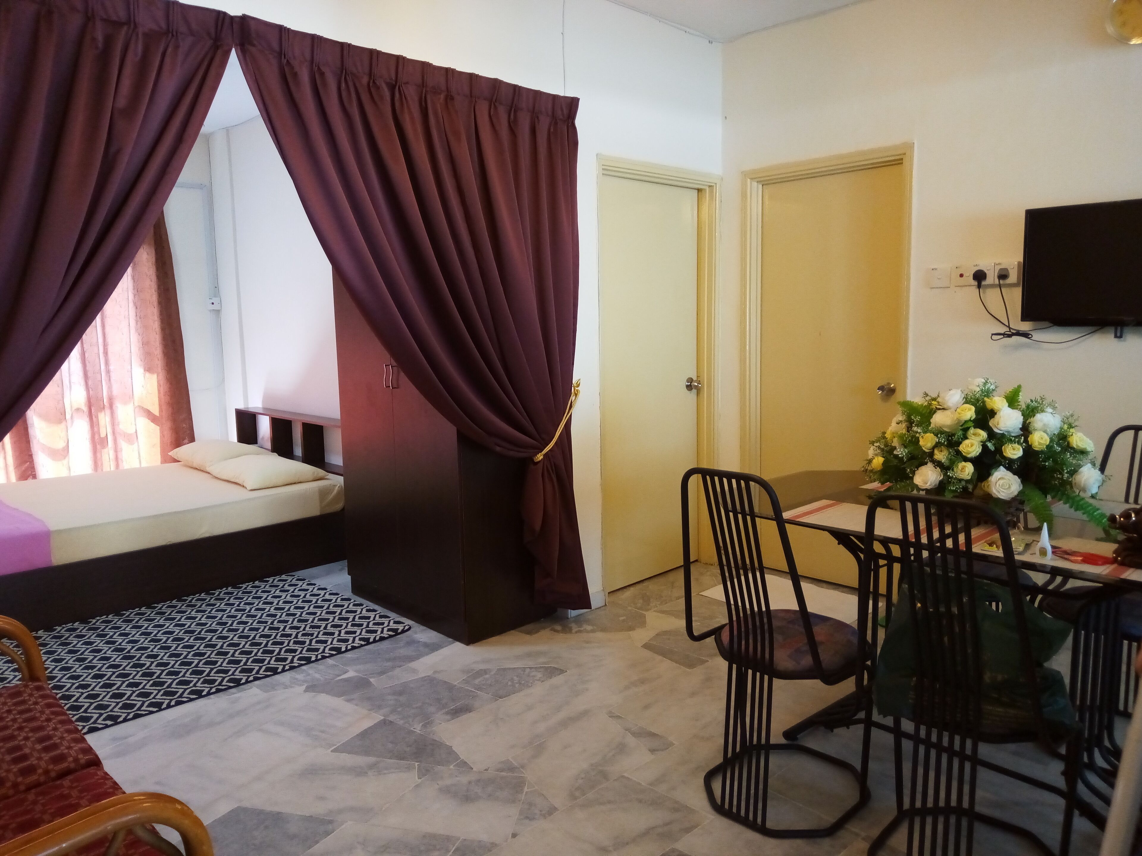 Superior Condo, 1 Bedroom