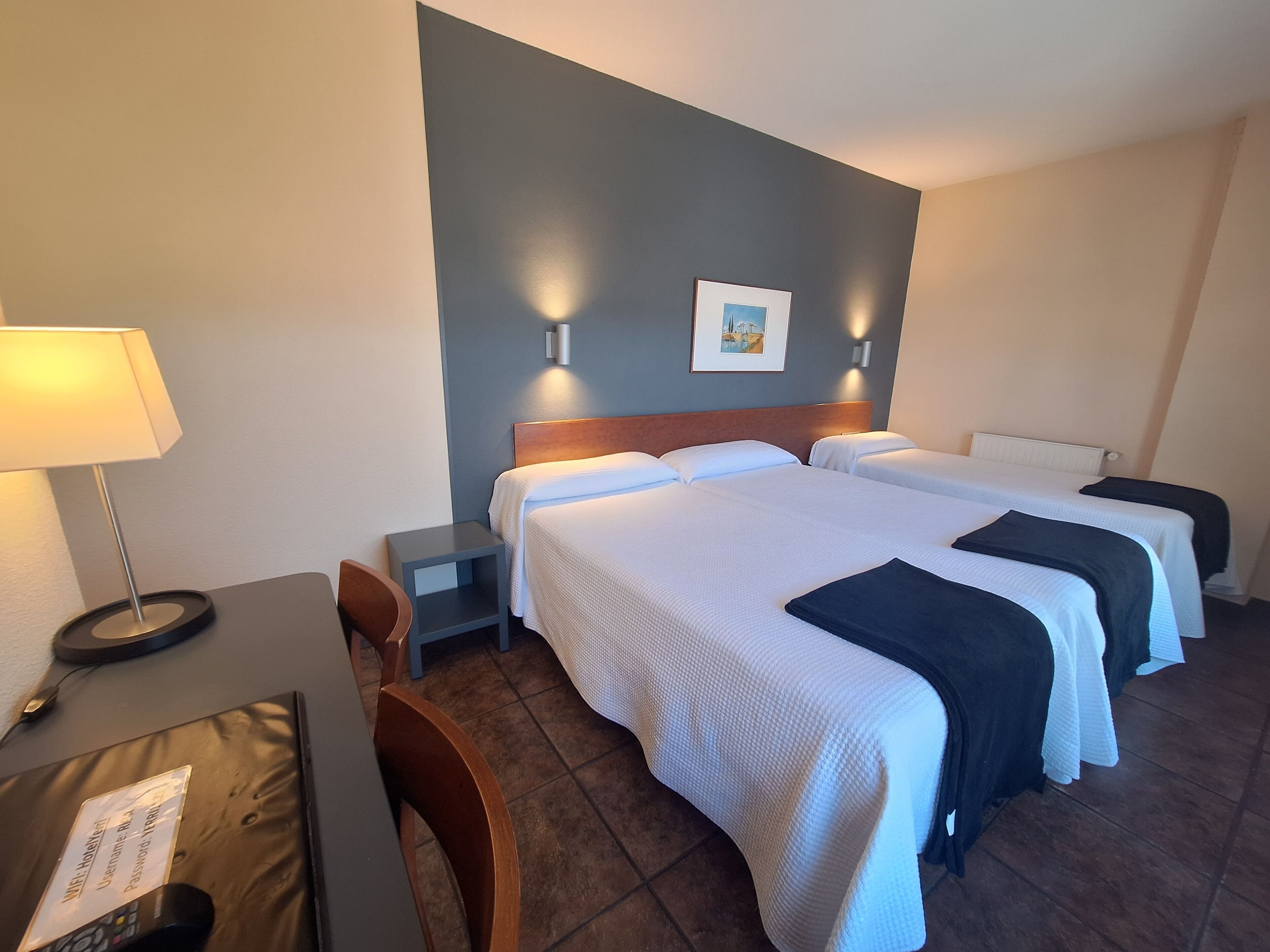 Photo - Hotel Yerri