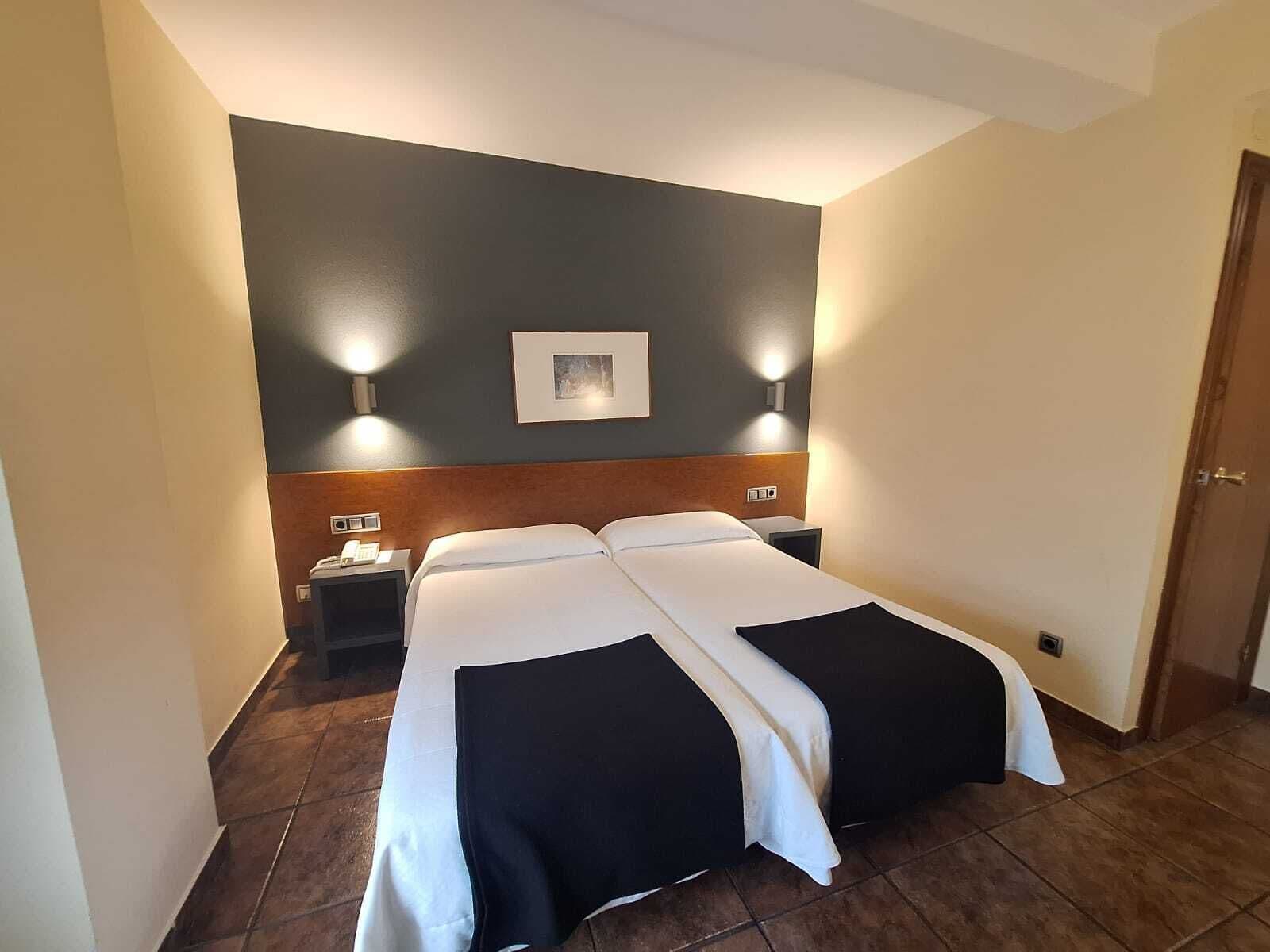 Photo - Hotel Yerri