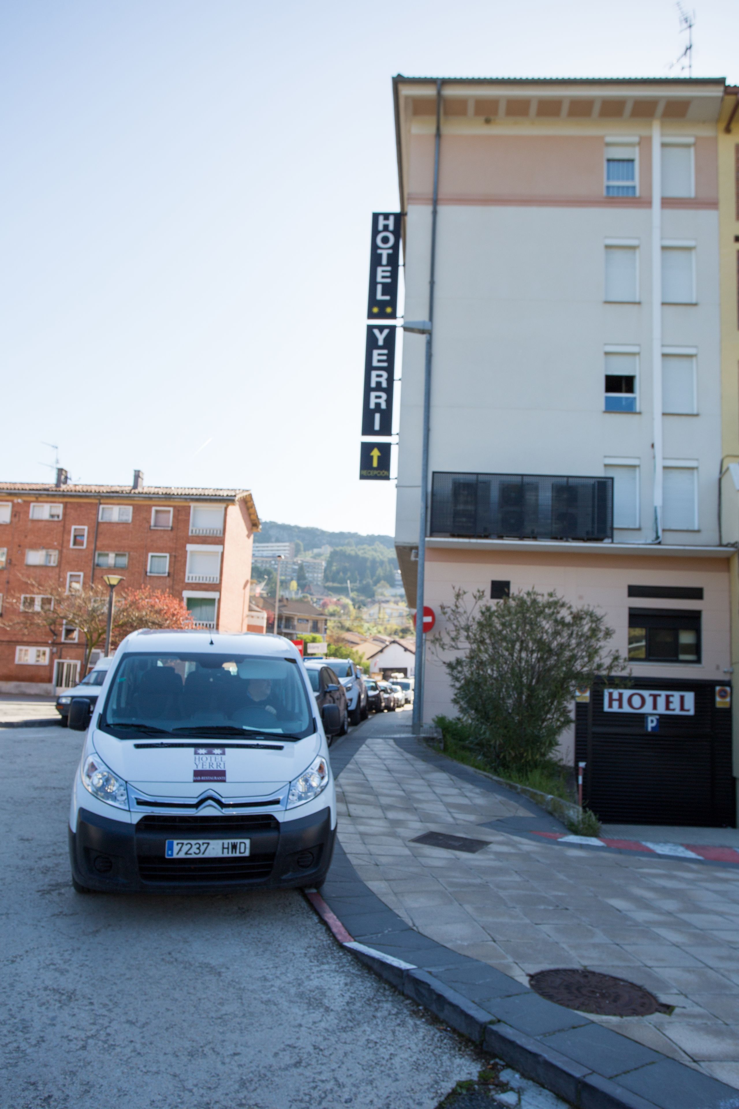 Photo - Hotel Yerri