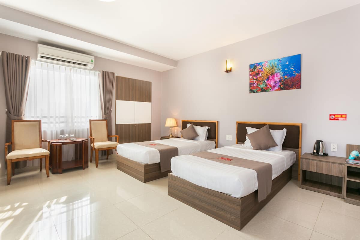 Deluxe Twin Room