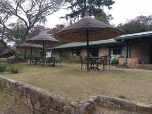 Mặt tiền nơi lưu trú