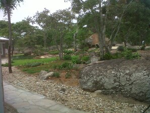 Exterior - Nora Valley Lodge (Harare)