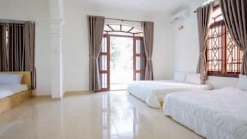 Villa | 1 bilik tidur, bar mini, peti besi dalam bilik, meja