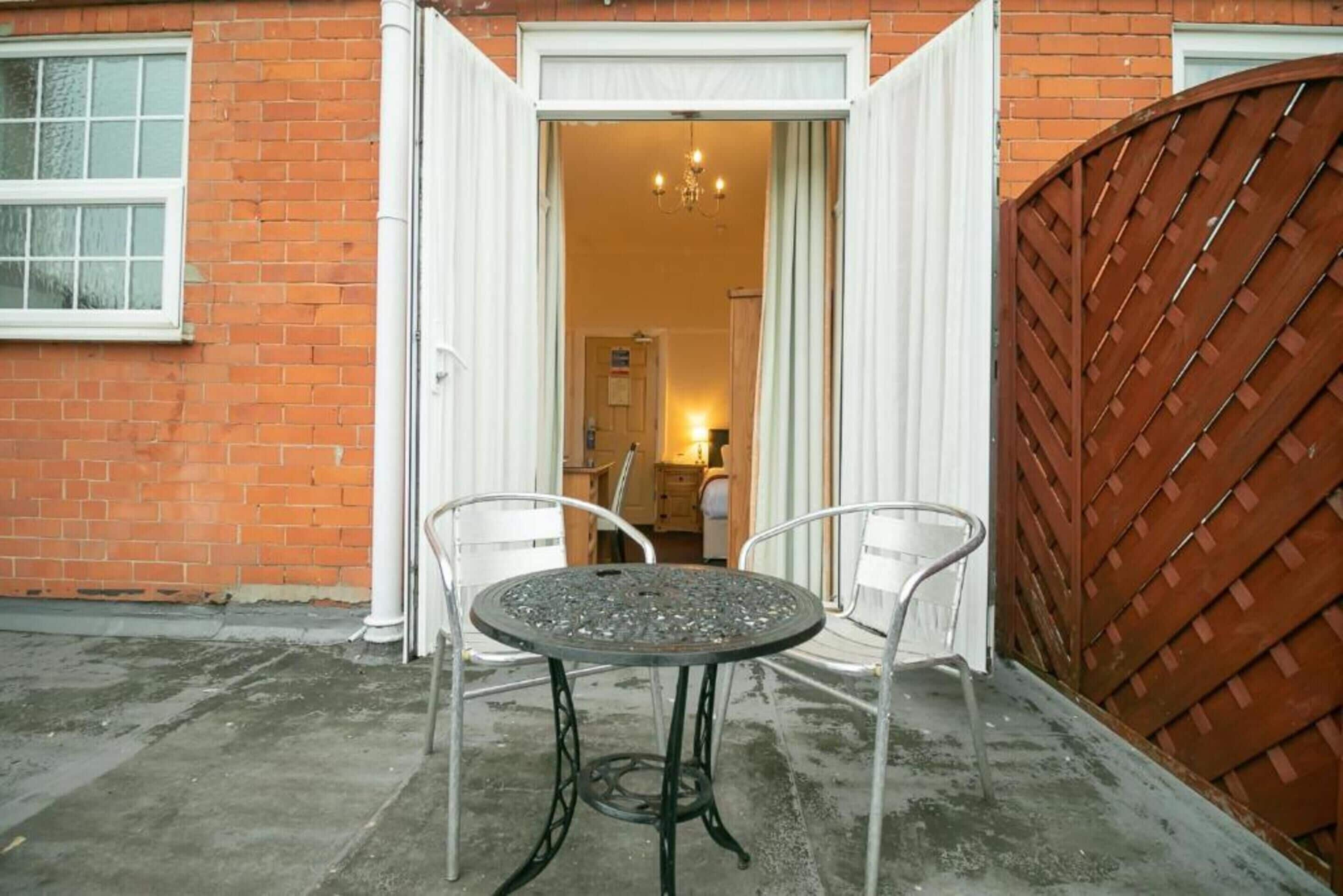 Standard Single Room Balcony & Sea view | Desk, iron/ironing board, free WiFi, bed sheets