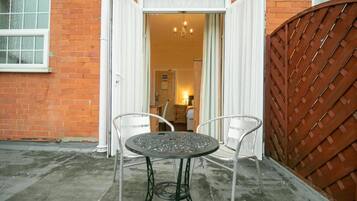Standard Single Room Balcony & Sea view | Desk, iron/ironing board, free WiFi, bed sheets