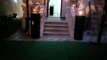 Basic Double Room | Interior detail