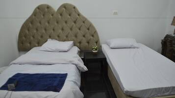 Business Duplex, Multiple Beds, Non Smoking, City View | In-room safe, free WiFi