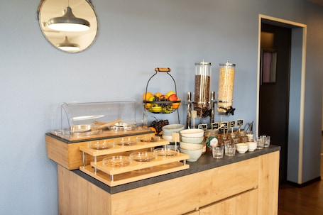 Daily buffet breakfast (EUR 13 per person)