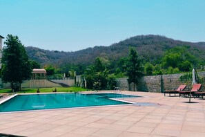 Outdoor pool, sun loungers