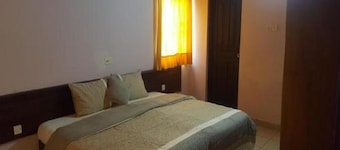 First Choice Hotel