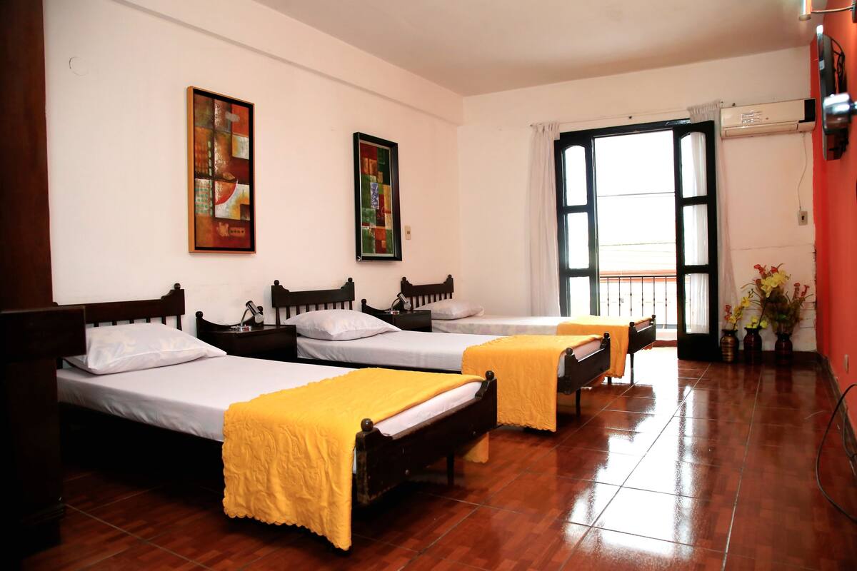 Phòng 3, 3 giường đơn | Nôi (giường cho trẻ sơ sinh) miễn phí, giường gấp/giường phụ (miễn phí)