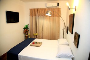 Phòng đơn, 1 giường đôi | Nôi (giường cho trẻ sơ sinh) miễn phí, giường gấp/giường phụ (miễn phí) 