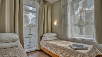 Chambre Standard (Shell, c/in at 14:00 - c/o at 12:00) | 2 chambres, Wi-Fi gratuit, draps fournis