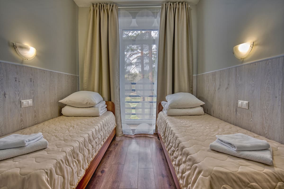 Standard Room (Shell, c/in at 14:00 - c/o at 12:00) | 2 bedrooms, free WiFi, bed sheets