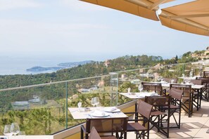 Restaurant - Hôtel Les Terrasses D'Eze (Èze)