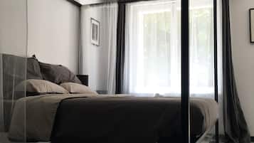 Kamar Double | Seprai premium, tirai kedap cahaya, dan kedap suara