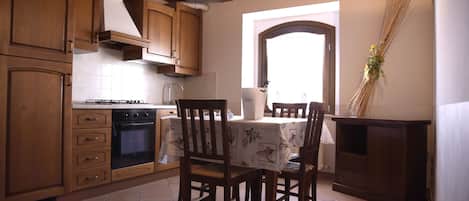 Studio, uitzicht op tuin | Privékeuken