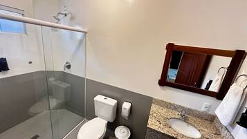 Shower, free toiletries, hair dryer, towels
