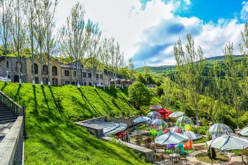 AVAGYAN'S Hotel - Restaurant