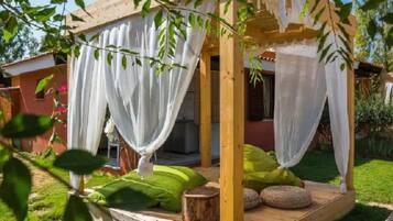 Superior bungalow, 2 slaapkamers | Terras