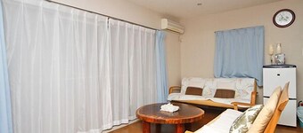 Pension Kawazunosato With Cats