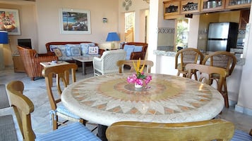 Casa de ciudad tradicional, 3 habitaciones | Servicio a la habitación