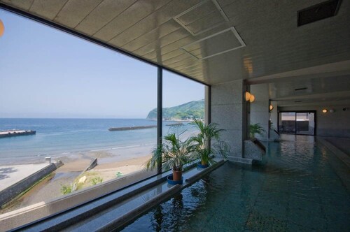 Aoki-nagi-no-yado Meijikan