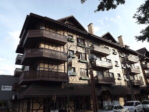 Fachada da propriedade