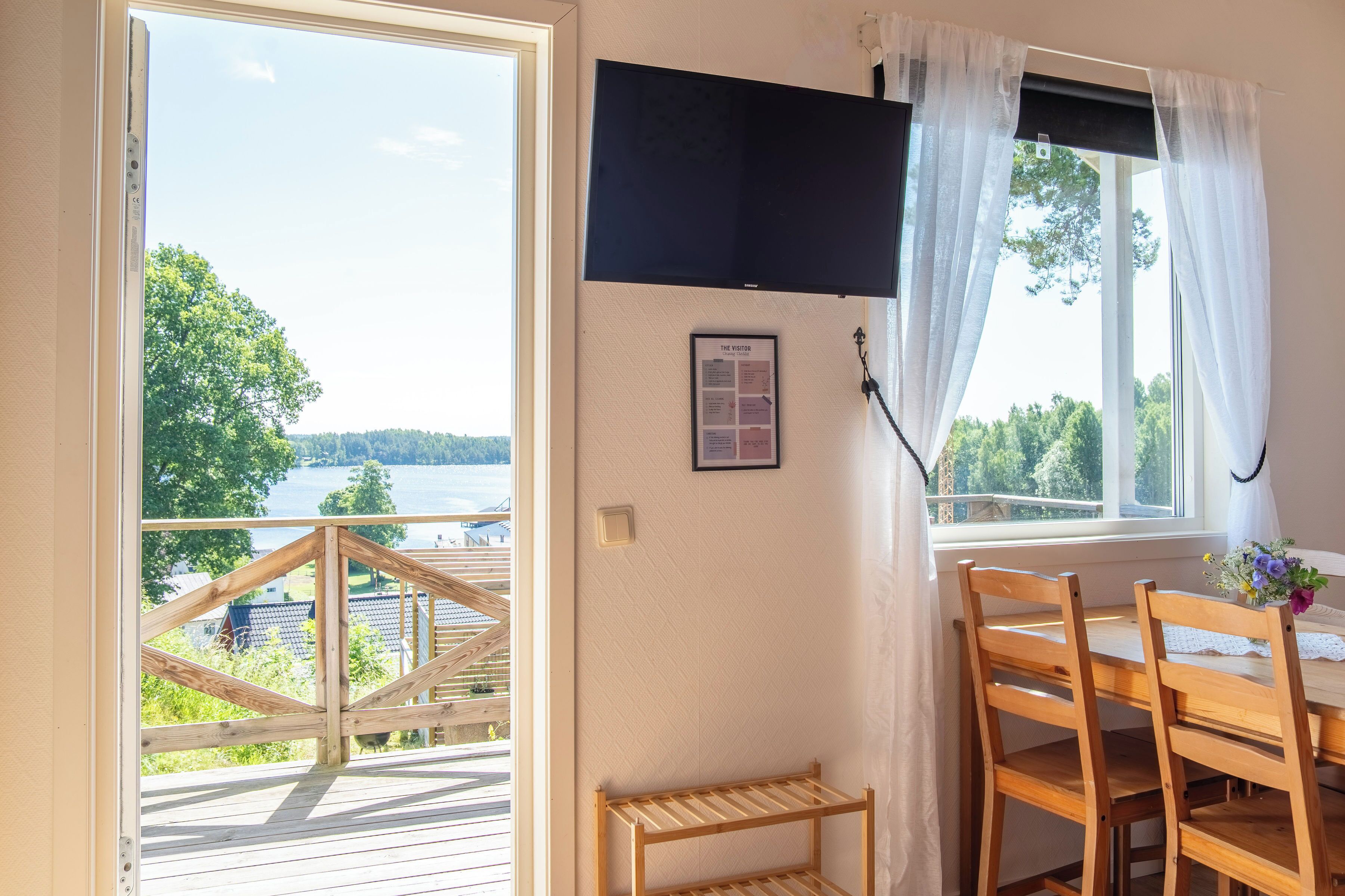 Cabin, Canal View
