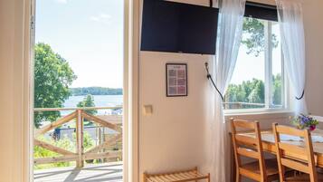 Cabin, Canal View
