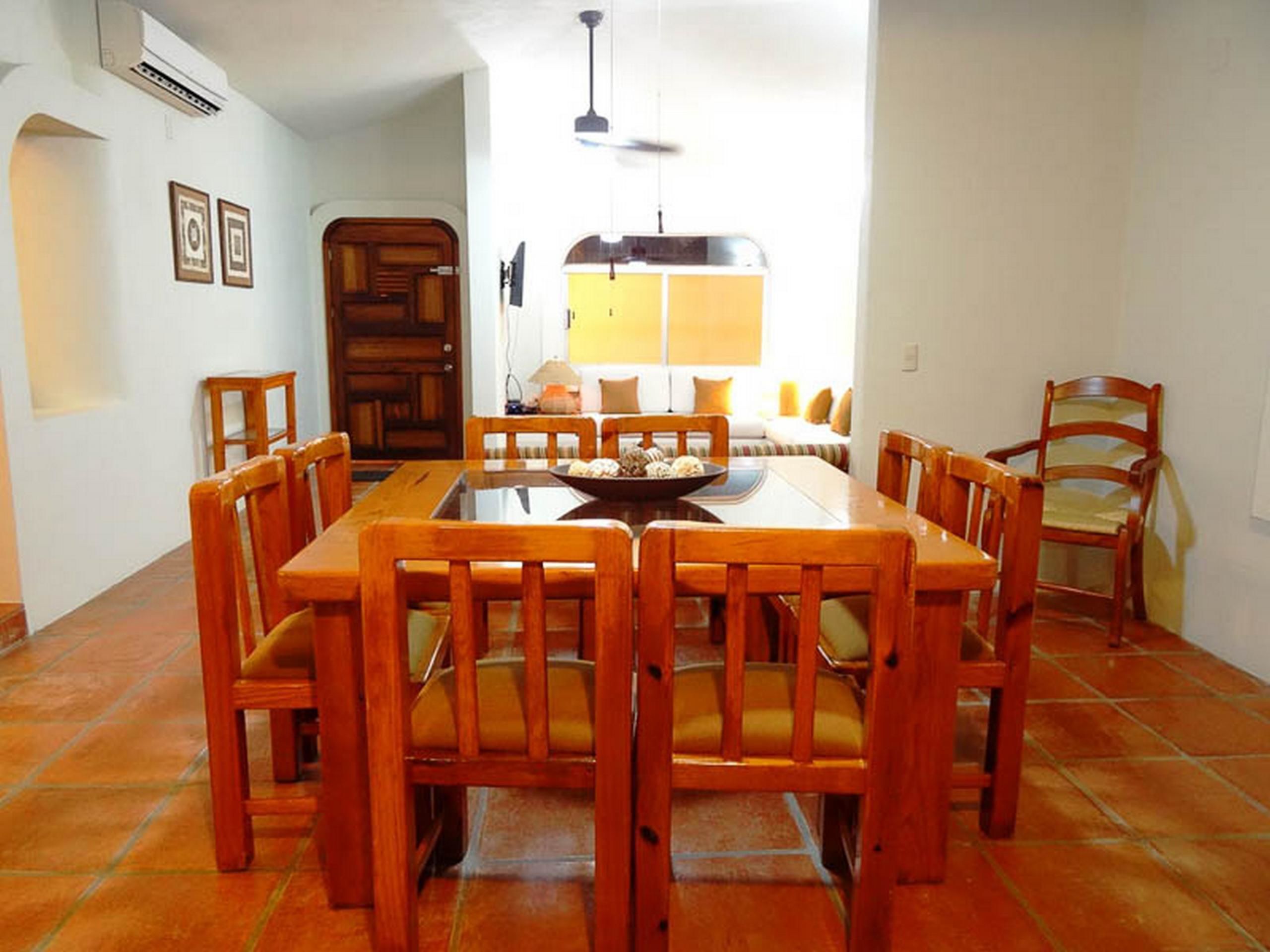 Casa de ciudad tradicional, 5 habitaciones | Servicio a la habitación