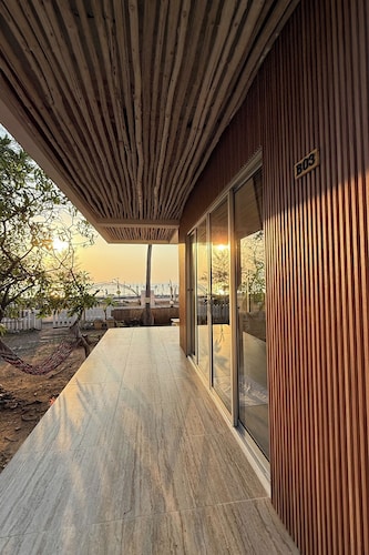 At-Pran Sunrise Beach Resort