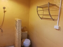 家庭房 | 浴室 | 淋浴设施、免费洗浴用品