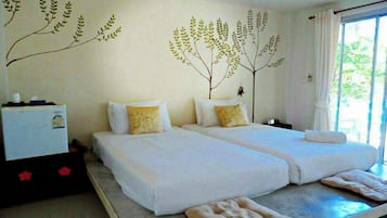 Standard Twin Room | Blackout drapes, rollaway beds, free WiFi