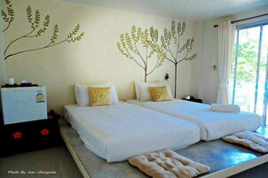 Habitación estándar con 2 camas individuales | Cortinas opacas, camas supletorias, wifi gratis