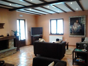 Coin salon dans le hall